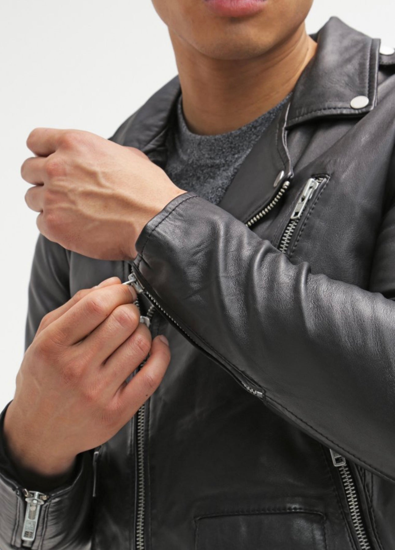 Leather Jacket l Black